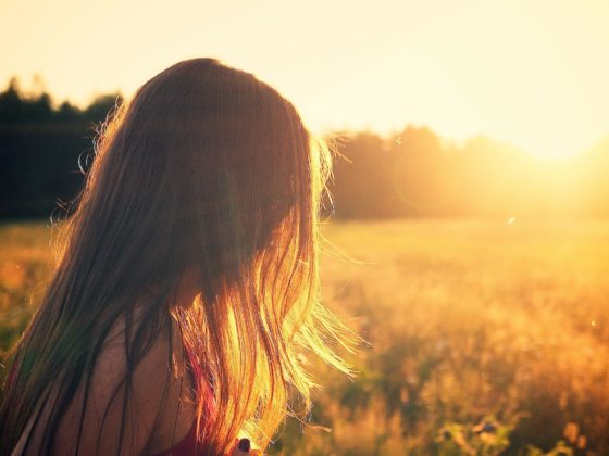 cuidar tu pelo en verano por especialistas en coloración en Avilés