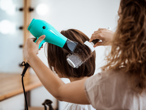 Triunfa este Black Friday: cuida tu cabello con el cepillo